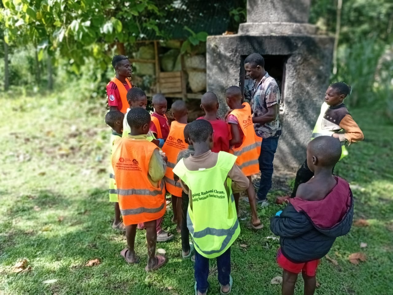 Youth briefing before a community clean-up
