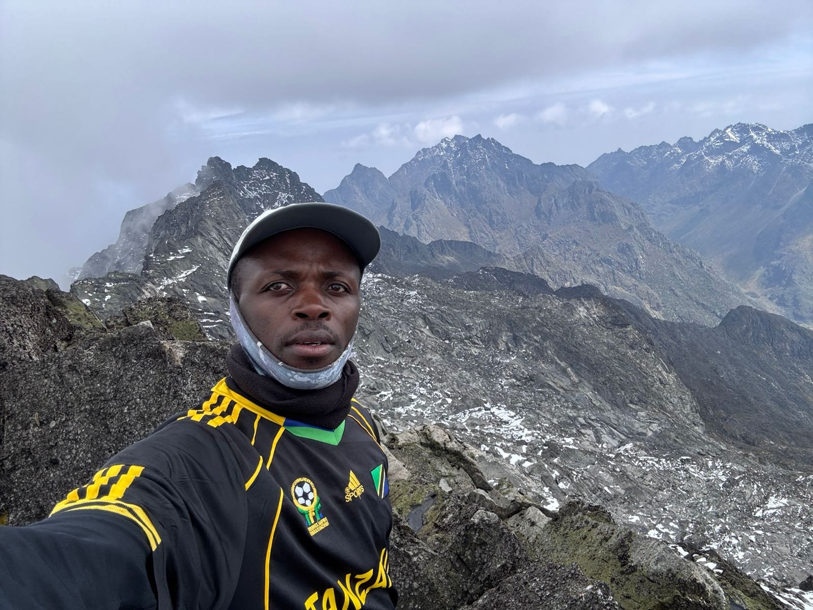 12 Monkeys Tours & Safaris in Uganda — gorilla trekking, Rwenzori treks and safaris, photo 6
